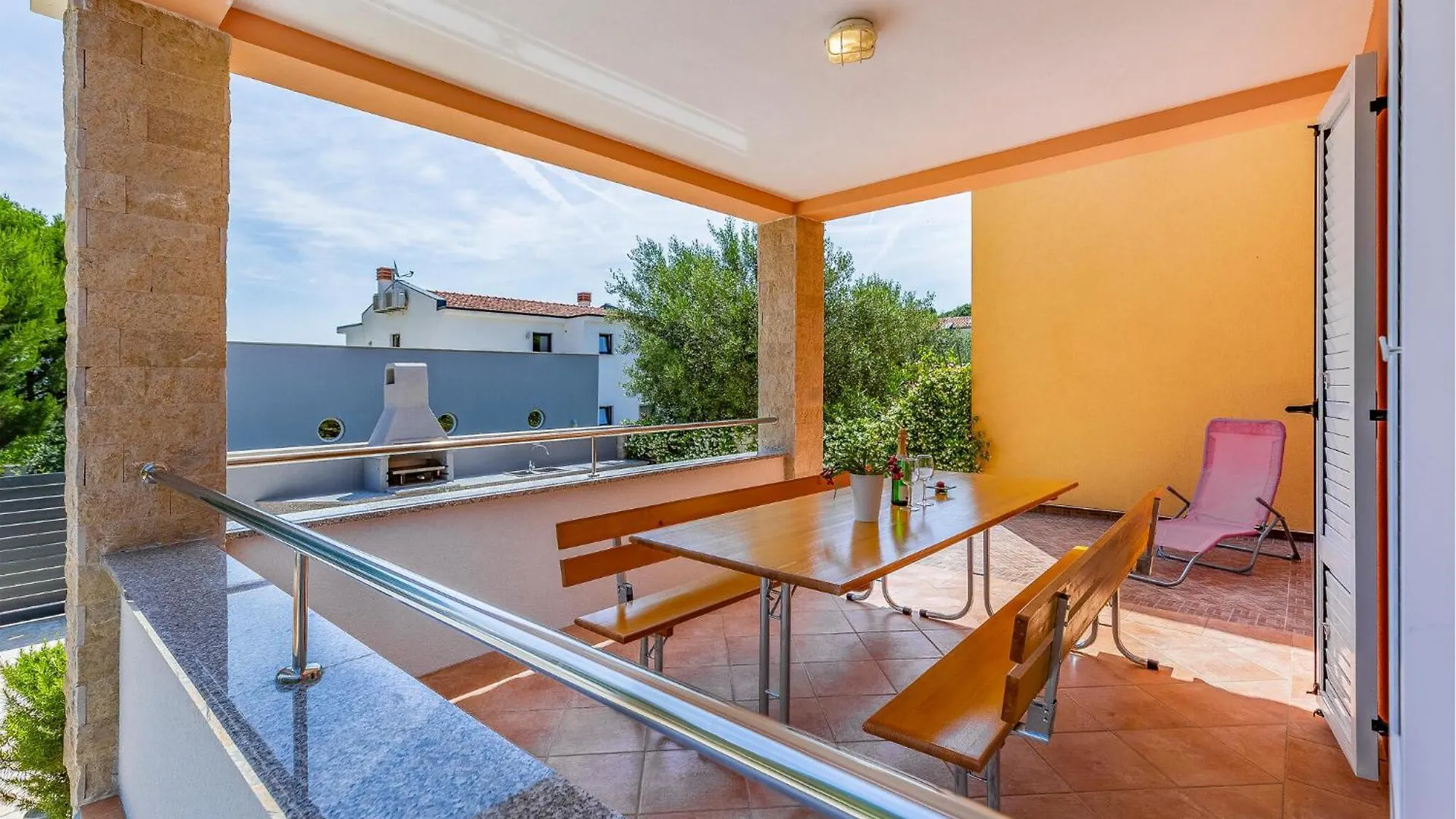 Gorgeous Home In Liznjan With Kitchen Croatia