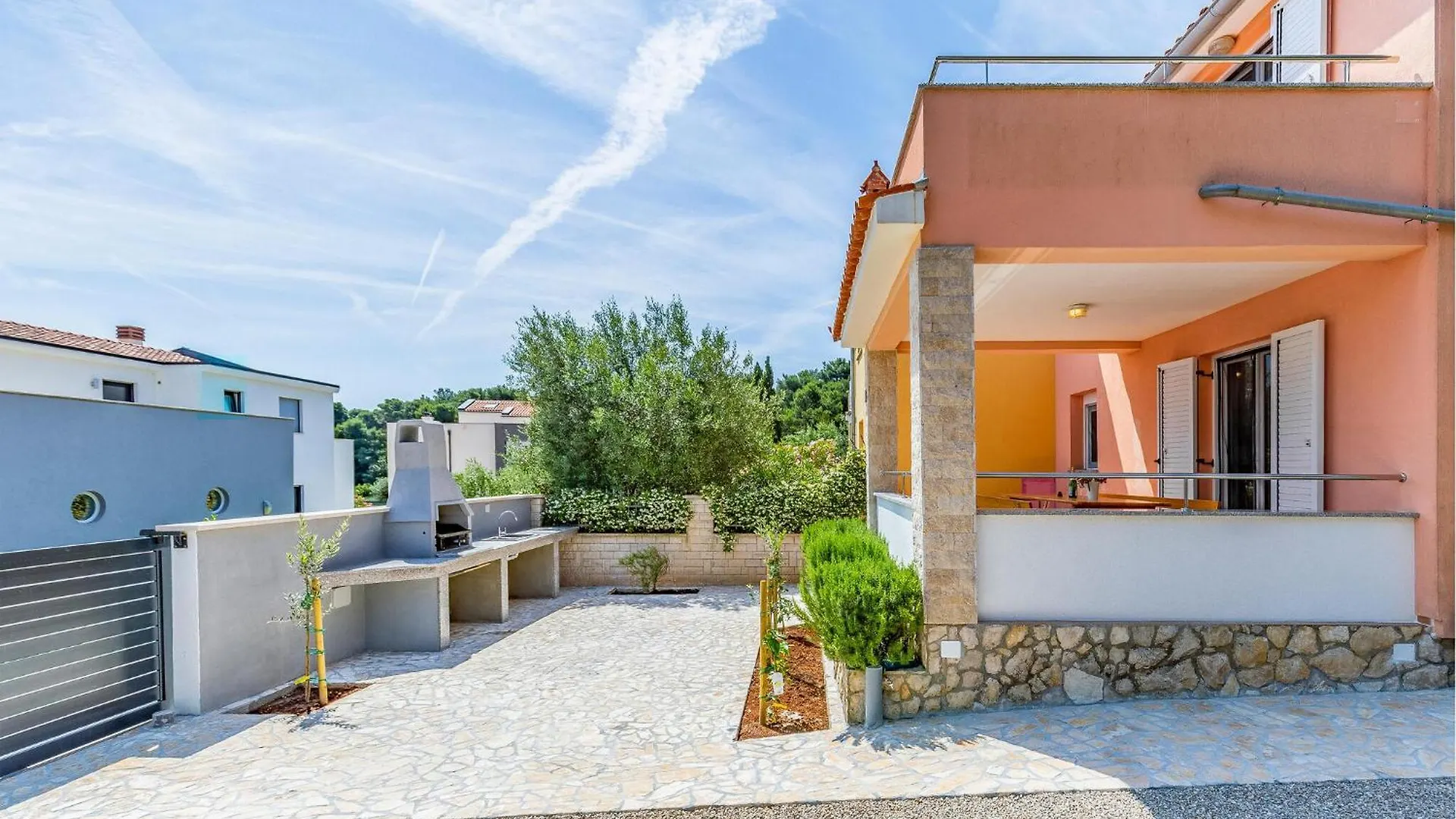 Gorgeous Home In Liznjan With Kitchen Croatia