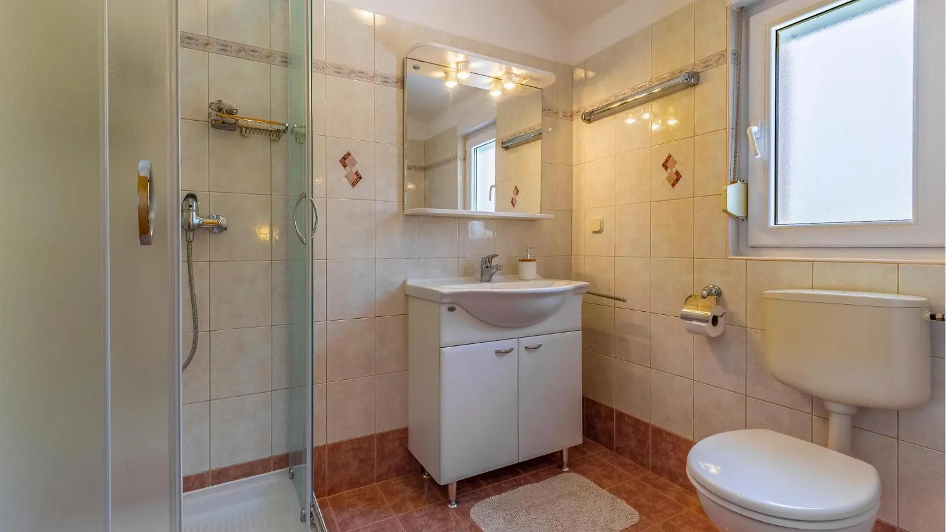 Casa vacanze Gorgeous Home In Liznjan With Kitchen